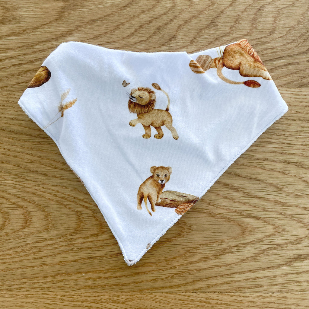 Lion Baby Bib Snuggle Hunny Launceston adoreu baby tasmania 01